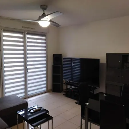 Chez Daniel, Linge Et Menage Inclus Διαμέρισμα Agde
